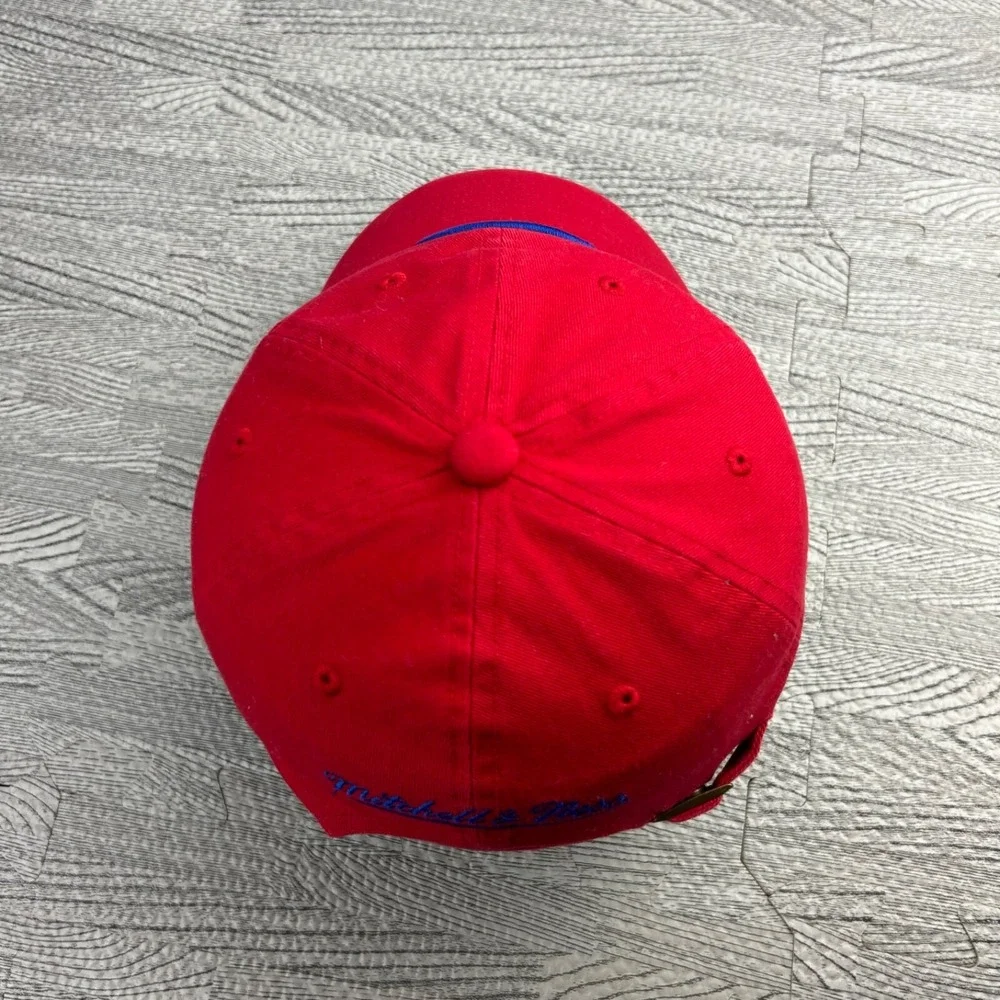 Vintage Mitchell and Ness Detroit Pistons Hat Cap Strap Back Adjustable Red Mens